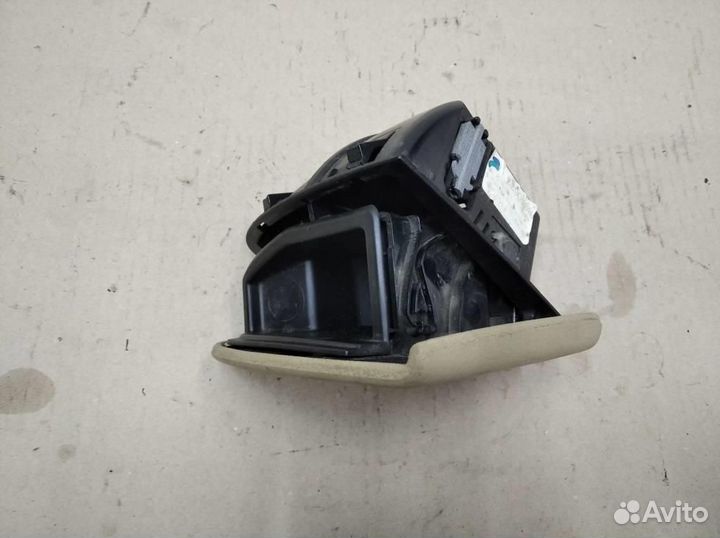 Пепельница w211 E-class 642.920 2007