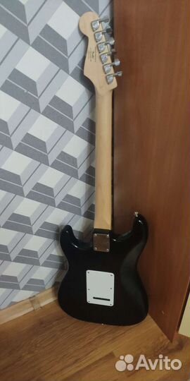 Электрогитара Fender Squier bullet Strat HSS