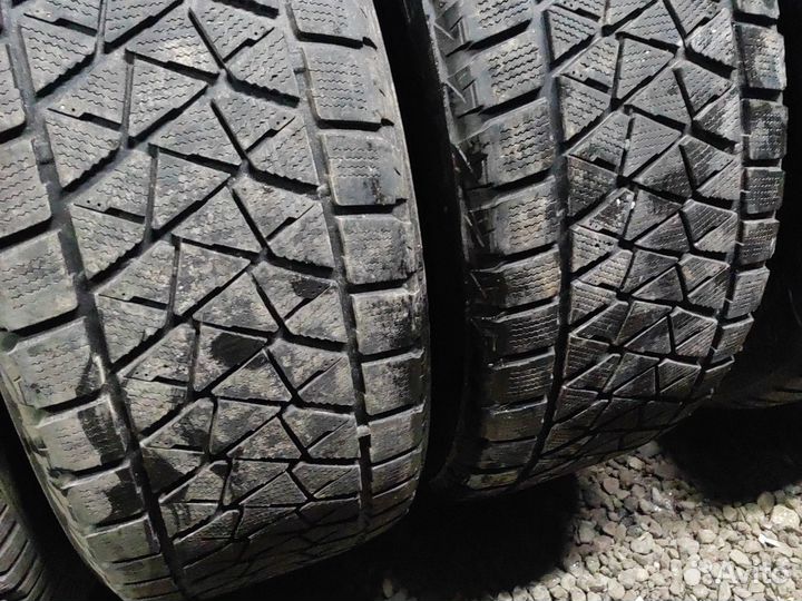 Bridgestone Blizzak DM-V2 265/60 R18