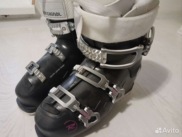 Горнолыжные ботинки женские Rossignol