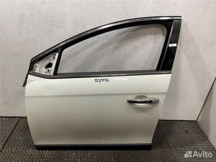 Стекло боковой двери Lancia Delta, 2012