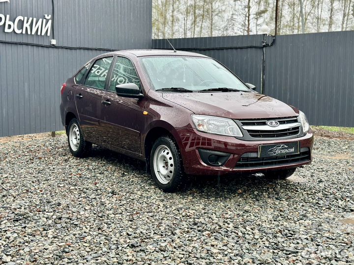 LADA Granta 1.6 МТ, 2017, 40 446 км