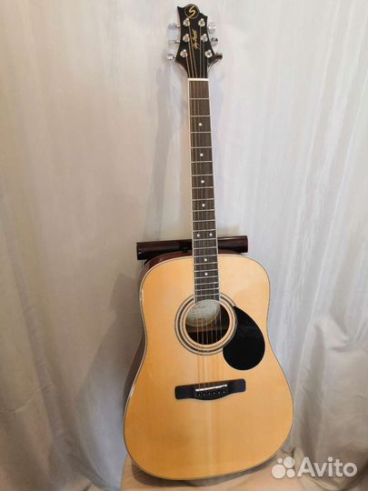 Акустическая гитара Greg Bennett GD100S