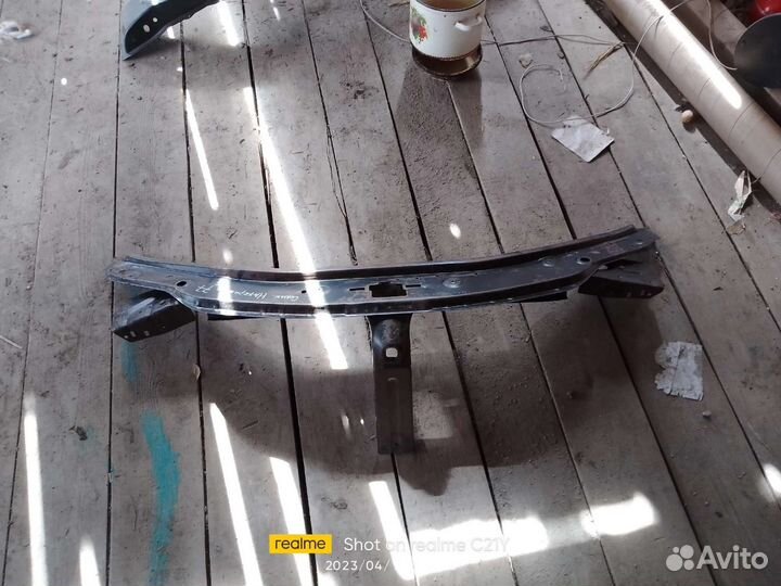 Телевизор на LADA Ларгус