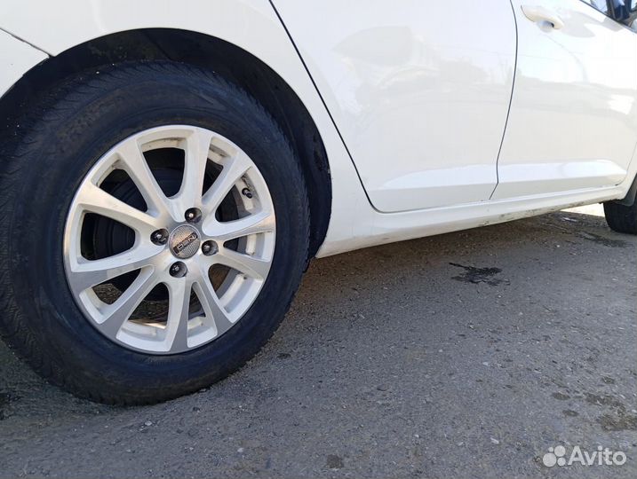 Калесо с дисками r15