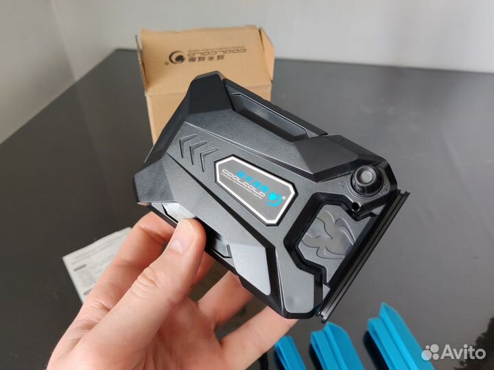 Портативный внешний кулер для ноутбука