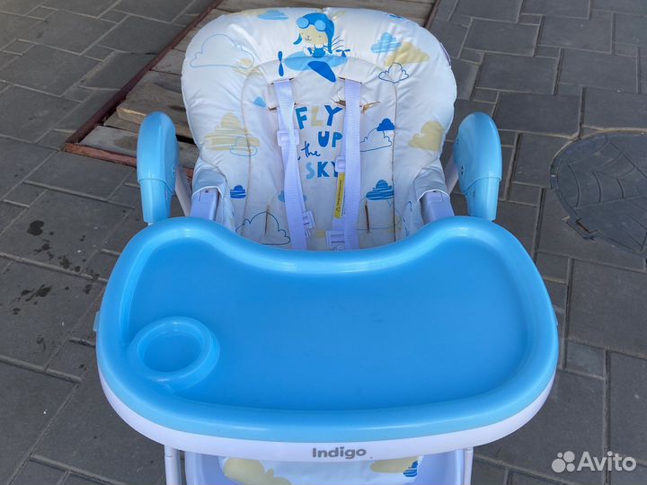 Стульчик для кормления