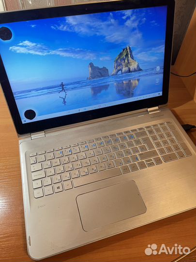 Ноутбук HP Envy x 360 с дефектом