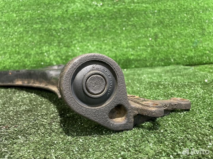 Рычаг передний левый nissan sunny/bluebird sylphy