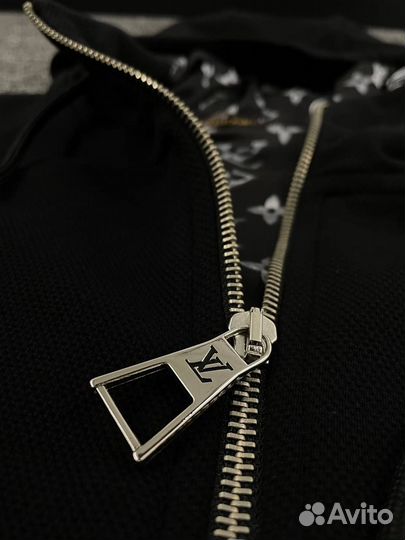 Спортивный костюм Louis Vuitton