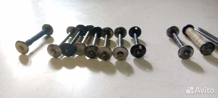 Шпуля для швейной машины Зингер