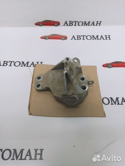 Кронштейн двигателя левый Nissan Murano 3 Z52