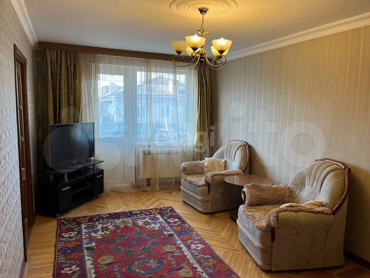 3-к. квартира, 53 м², 3/5 эт.