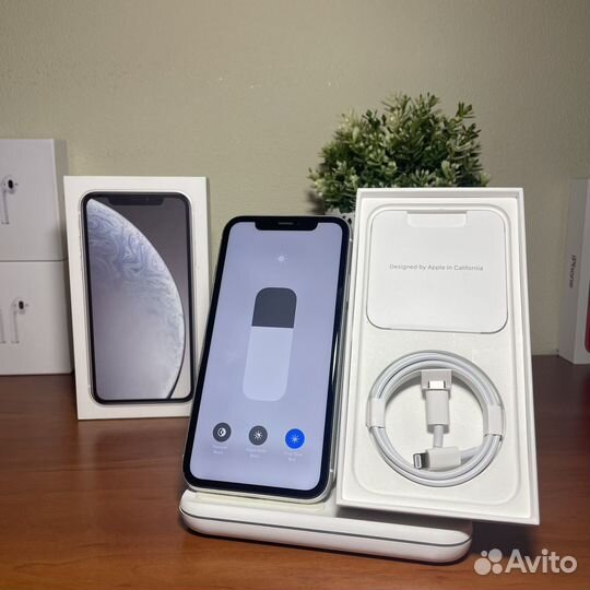 iPhone Xr, 64 ГБ