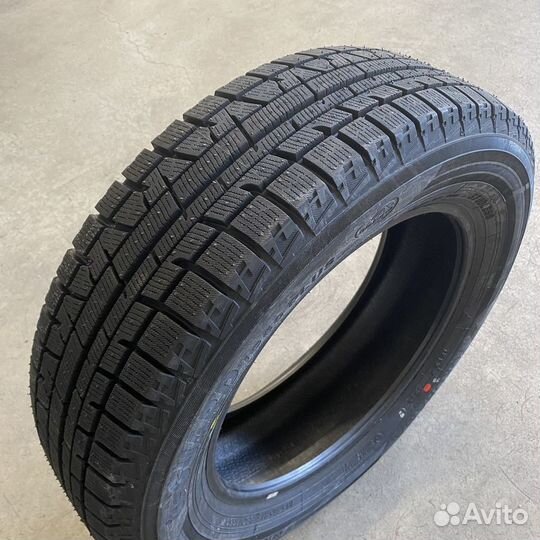 Yokohama Ice Guard IG50+ 215/55 R16 93Q