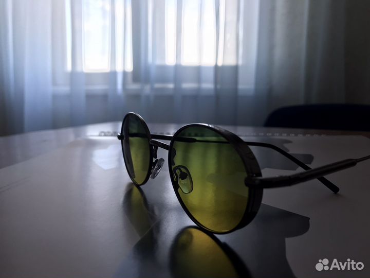 Солнцезащитные очки