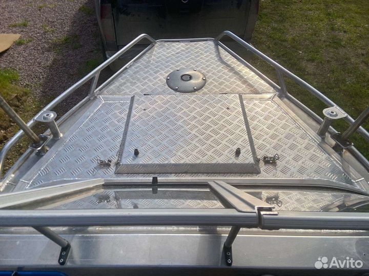 Катер Беркут s-jacket