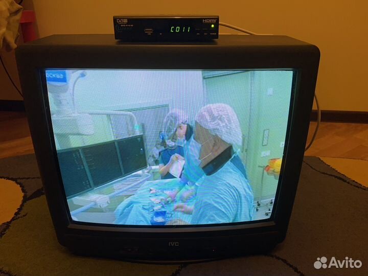 Телевизор JVC с тв приставкой