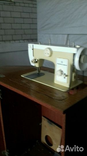 Швейная машинка