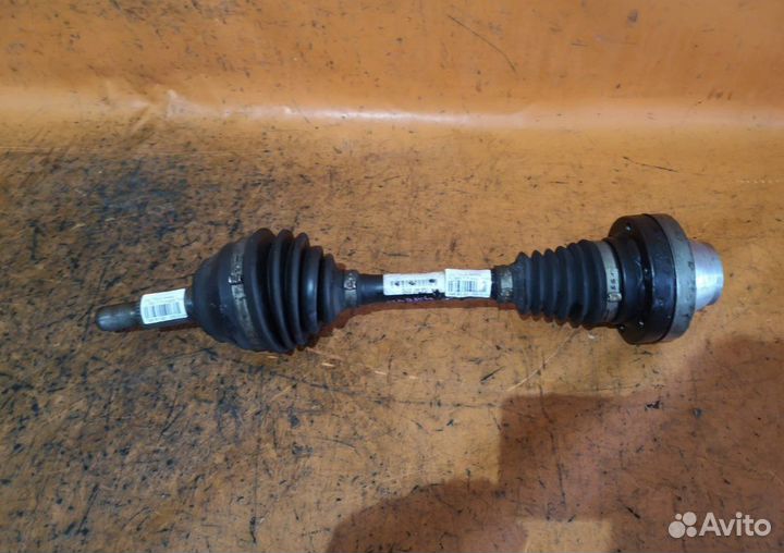 Привод передний Volkswagen Touareg 2006 год