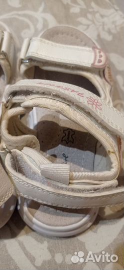 Босоножки для девочки