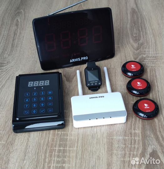 Кнопка вызова официанта,часы, табло, пульт, репите