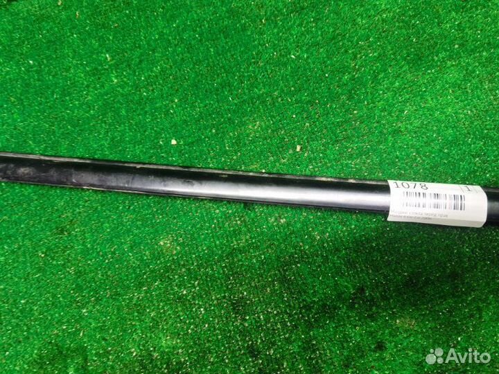 Молдинг стекла передний правый Mazda 6 GG 2.0 2006