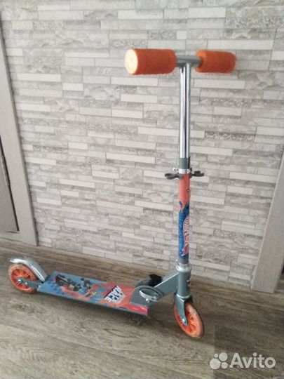 Продам самокат для 3-5 лет