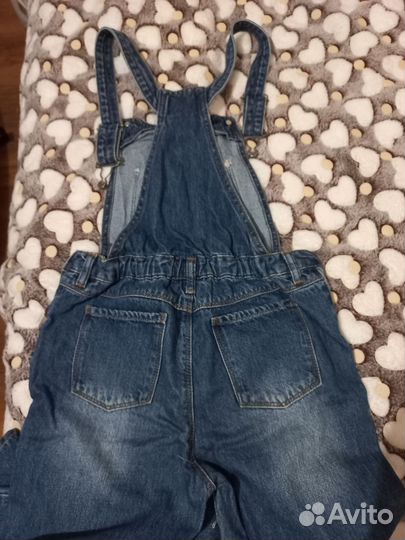Джинсовый комбинезон для девочки