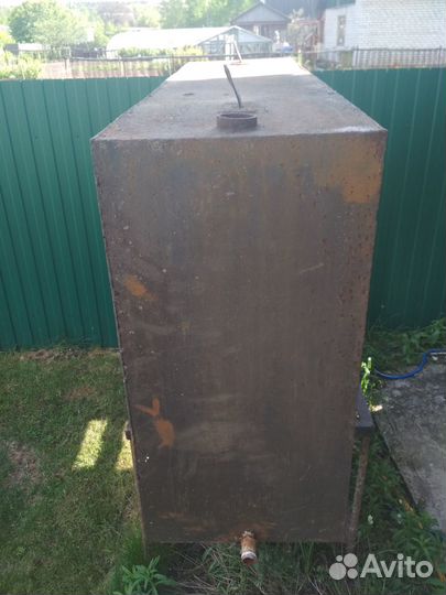 Бак для воды металлический