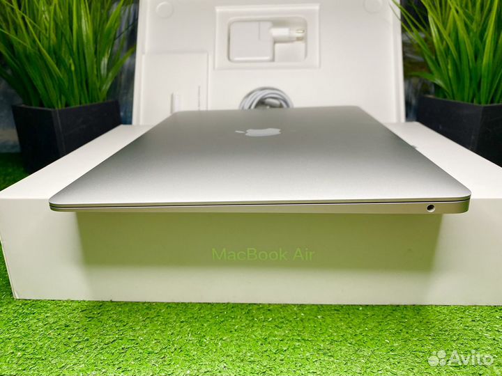 MacBook Air 13 2019 Как новый/Ростест