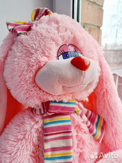 Мягкая игрушка Розовый заяц