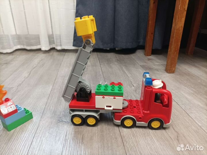 Машина пожарная лего дупло