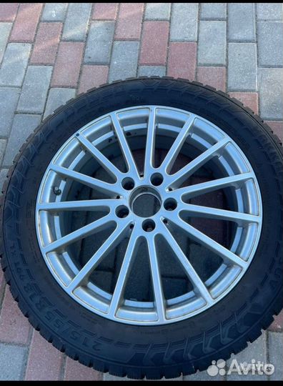 Зимняя резина Nokian Hakkapeliitta 7 SUV 215/55