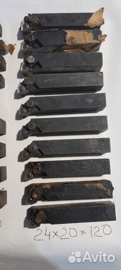 Токарные резцы со сменными пластинами