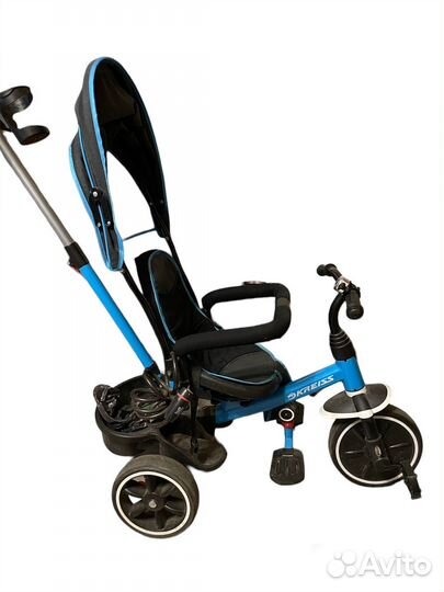 Детский велосипед с ручкой