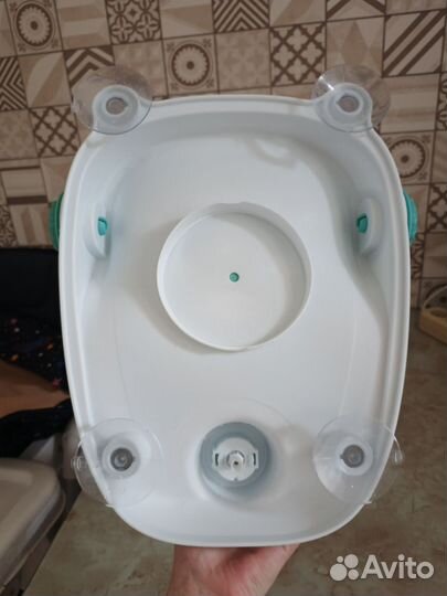 Стульчик для купания малыша со спинкой