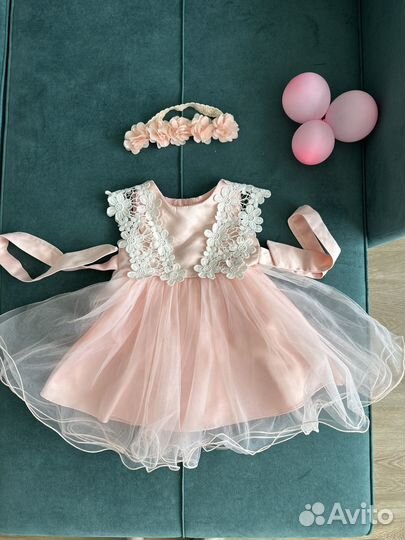 Нарядное платье на годик