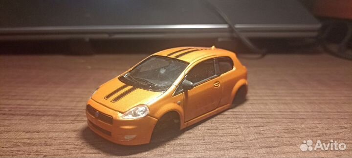 Fiat grande punto welly 1/43
