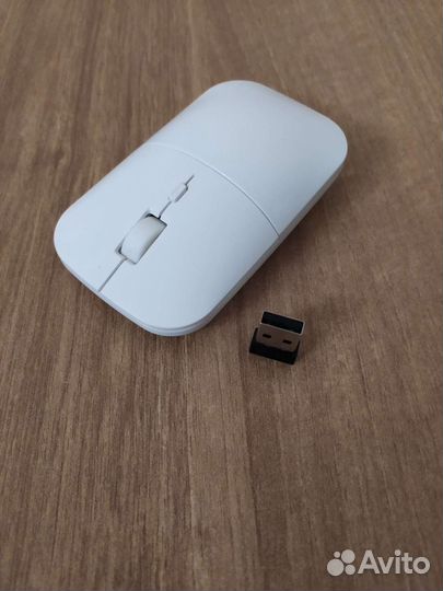 Беспроводная мышь. Пародия на apple мышь от dexp