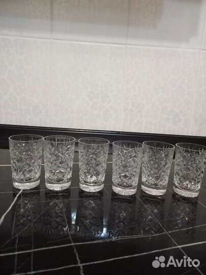 Хрустальные рюмки