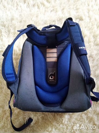 Школьный рюкзак