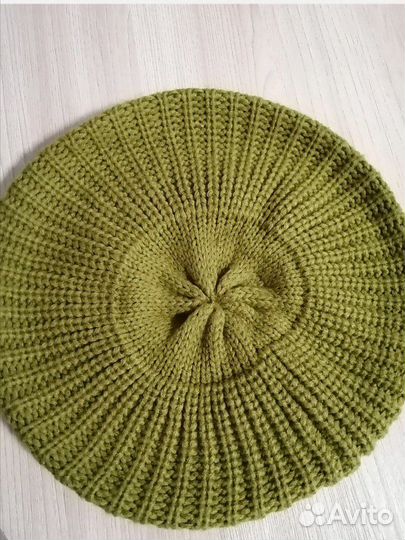 Берет, шапка женская