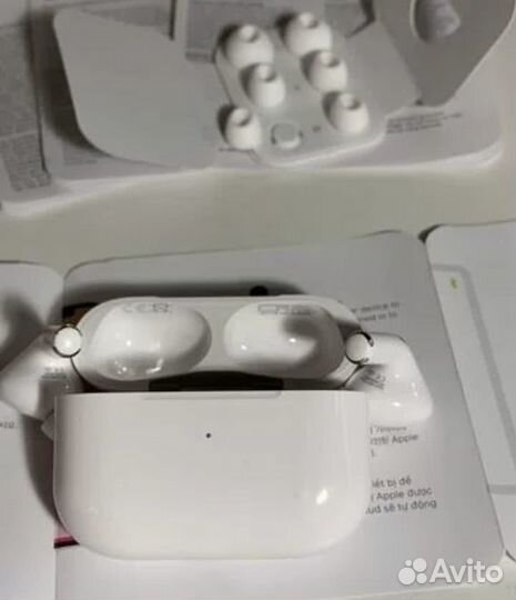 Наушники AirPods Pro (2nd generation)