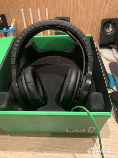 Игровые наушники razer kraken Essential