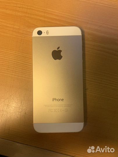 Телефон iPhone 5s 32 gb