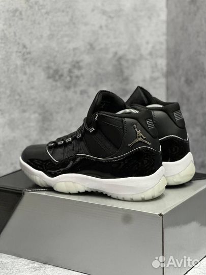 Кроссовки Nike Air Jordan 11 Retro зимние