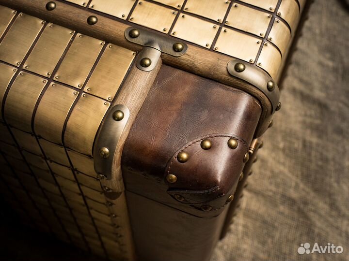 Сундук Mosaic Medium Leather and Brass