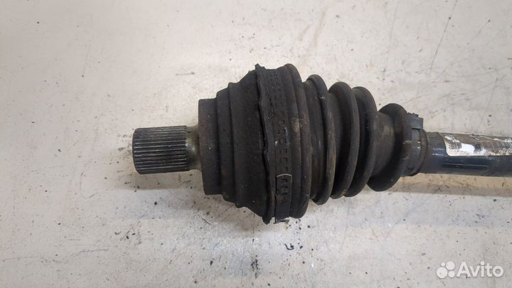 Полуось левая передняя Volkswagen Beetle