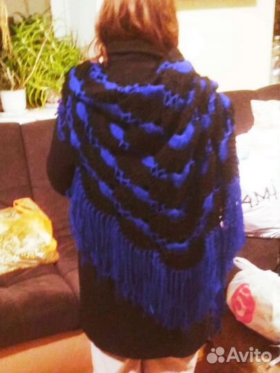 Большая шаль из акриловой шерсти